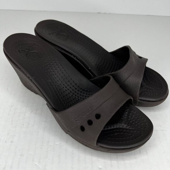 Crocs Womens Kadee Black Solid Wedge Heeled Rubber Slip-On Size 8 Mule Sandals - Picture 2 of 9